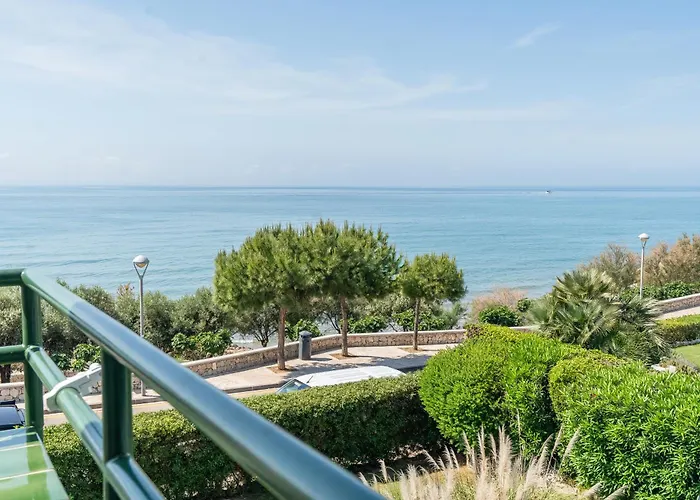 Frente Al Mar * سيدجيس