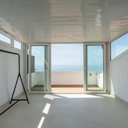 Frente Al Mar 아파트