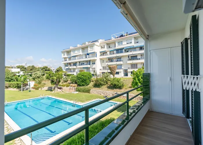 Frente Al Mar * Сиджес